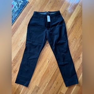 Banana Republic curvy Sloan pant black size 6R, NWT